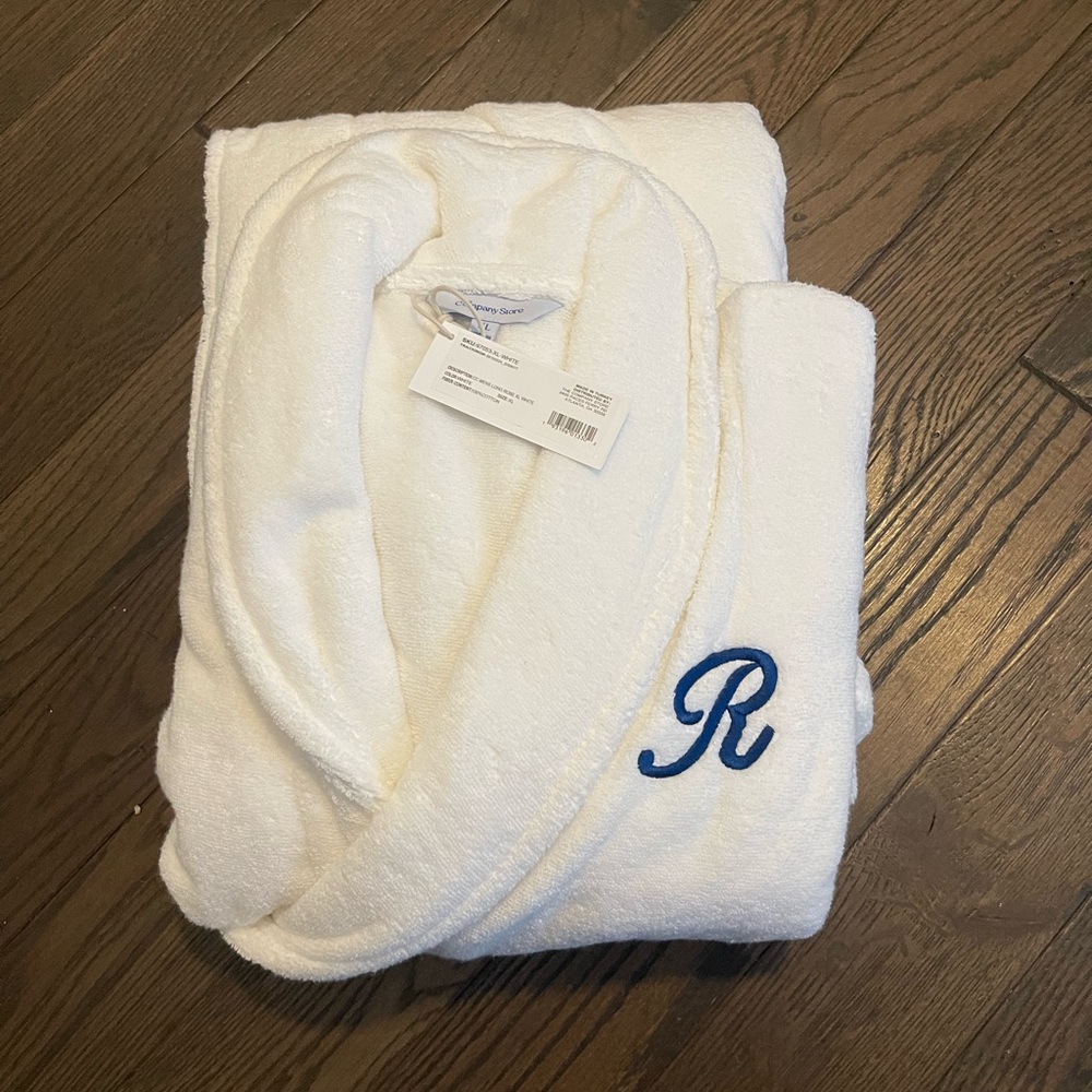 The Company Store White Cotton Robe